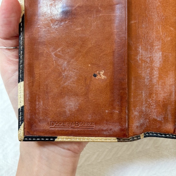 Dooney & Bourke Vintage Zebra Wallet - Picture 8 of 16